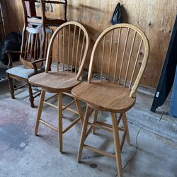 Solid Wood Swivel Stool