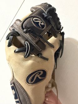 Rawlings glove