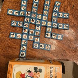 Vintage 1976 Disney Dominos Complete Set Toy Game 28 Pieces
