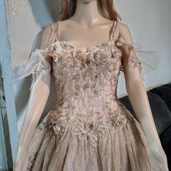 Vestido 15 Años,Excelente Condición..Semi Nuevo