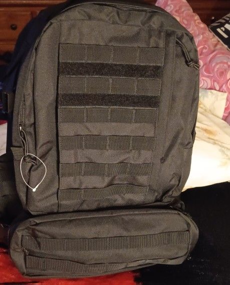 World Famous Sports Large Tactical Pack