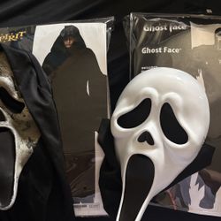Ghostface Costumes 
