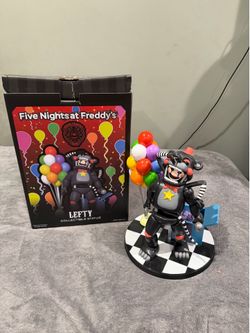 Five Nights at Freddy’s Lefty Collectible Statue Funko 2022 FNAF w/ Original Box