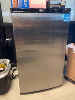 Koolatron 4.6 cu. ft. Mini Fridge