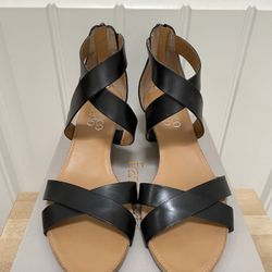 Women’s Heels Dress Shoes size 6 - Black
