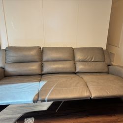 Leather Reclining Sofa Grey Zero Gravity 