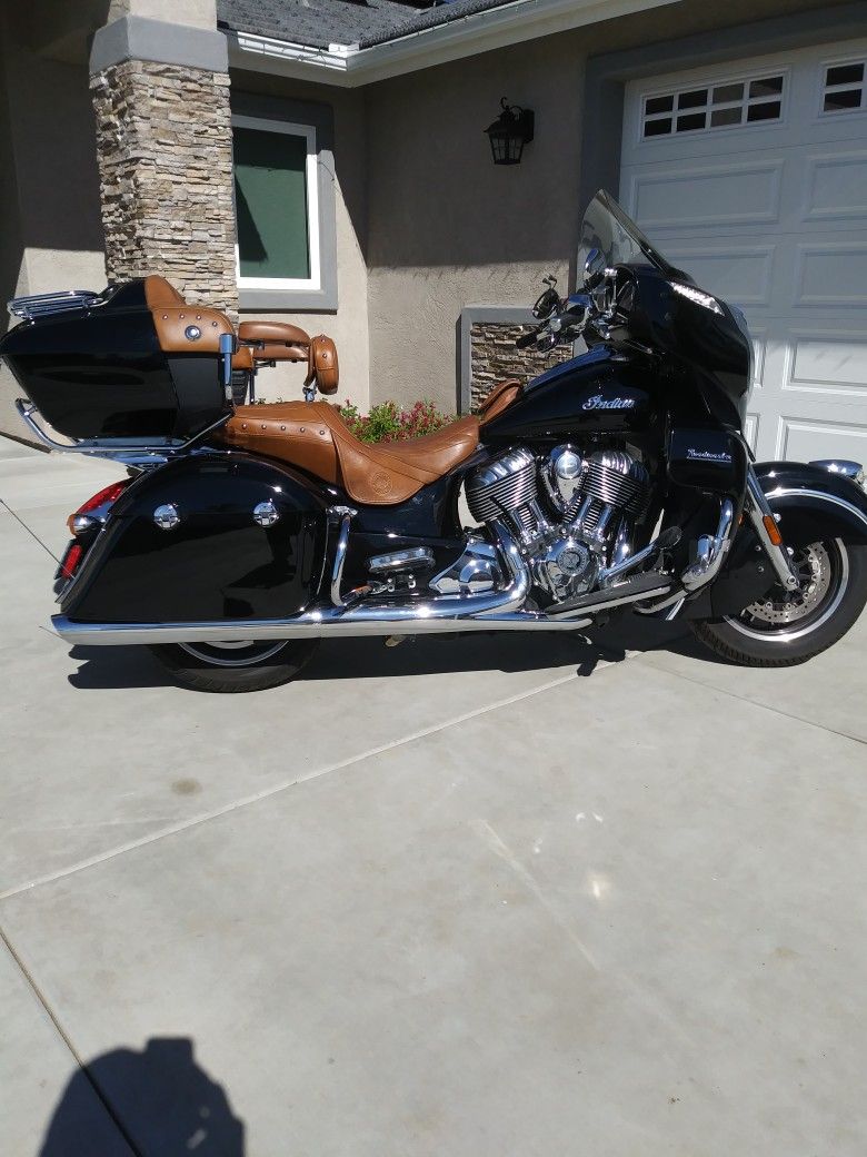 Indian Roadmaster 