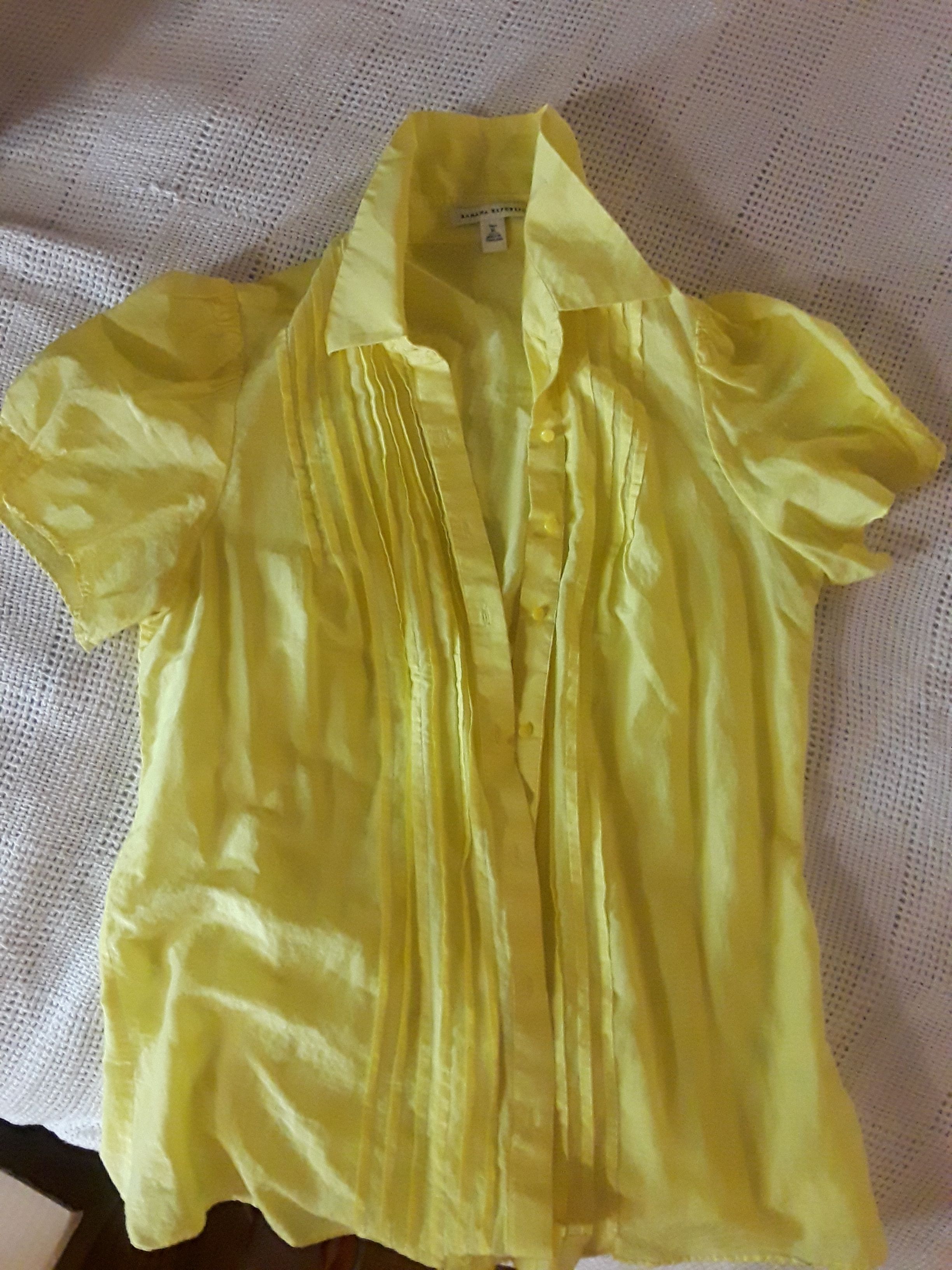 Banana Republic button up shirt, Womens short sleeve