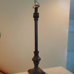 Vintage Lamp Stand