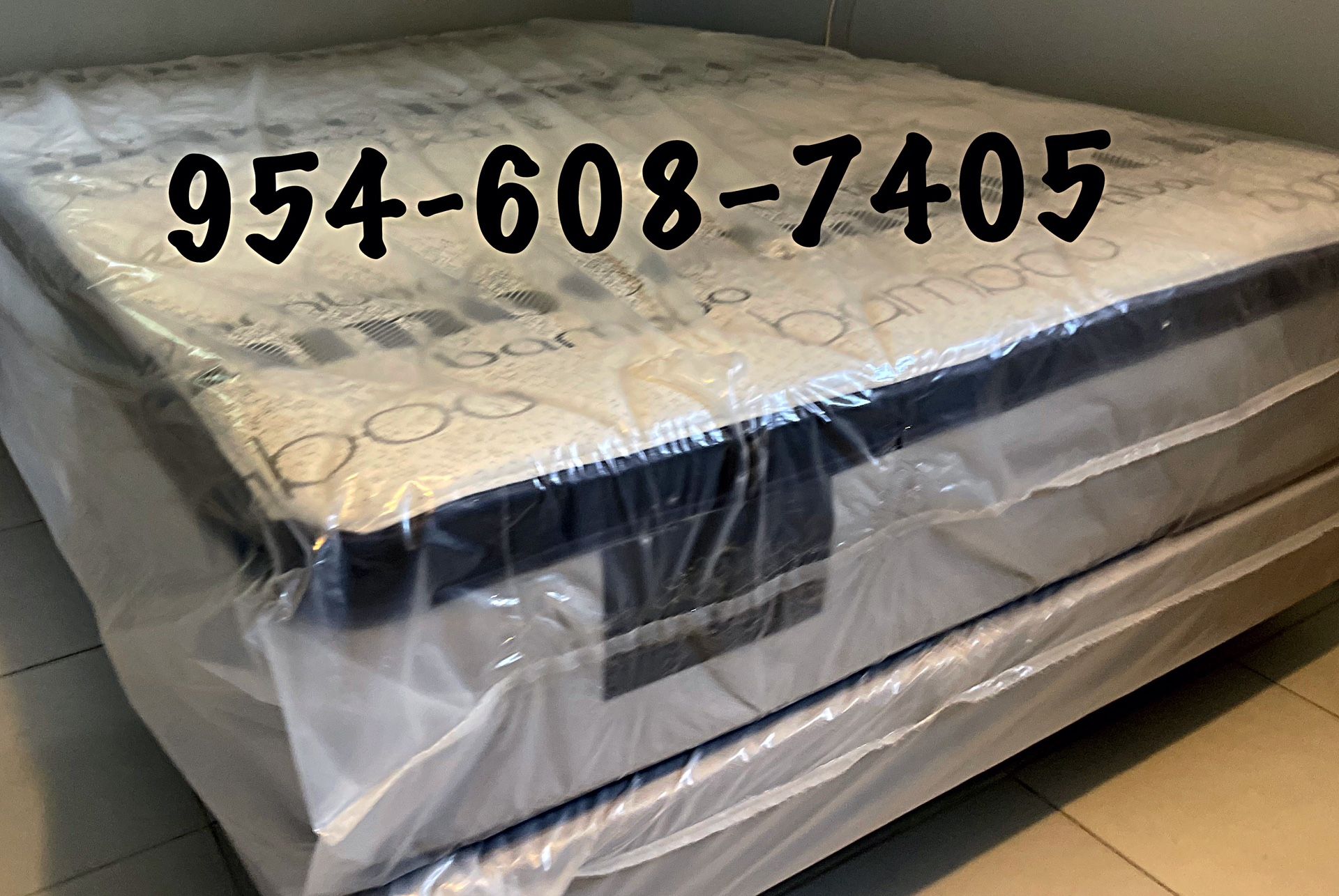 Queen ☆240☆ Full☆210☆Twin☆165☆ King ☆320☆■■$$BOX INCLUDED ☆☆☆☆