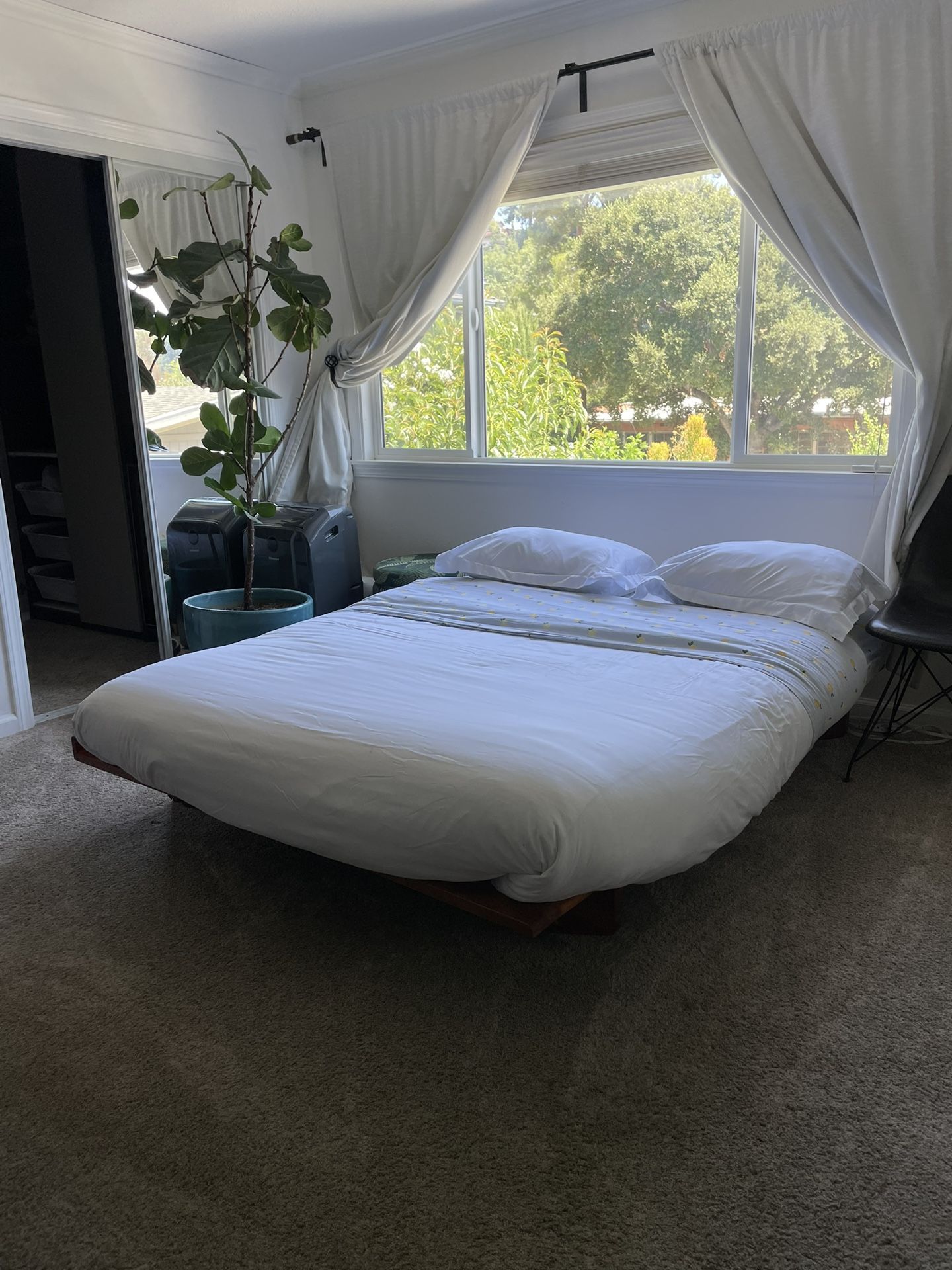 Okinawa Bi-Fold Wood Futon Frame with Drawers