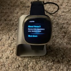 Fitbit Versa 3