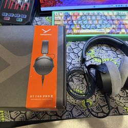 beyerdynamic DT 700 PRO X Closed-back studio