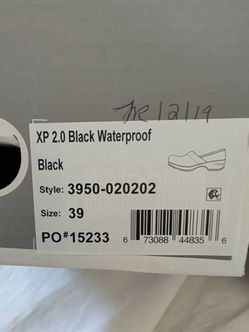 XP 2.0 Black Waterproof size 39
