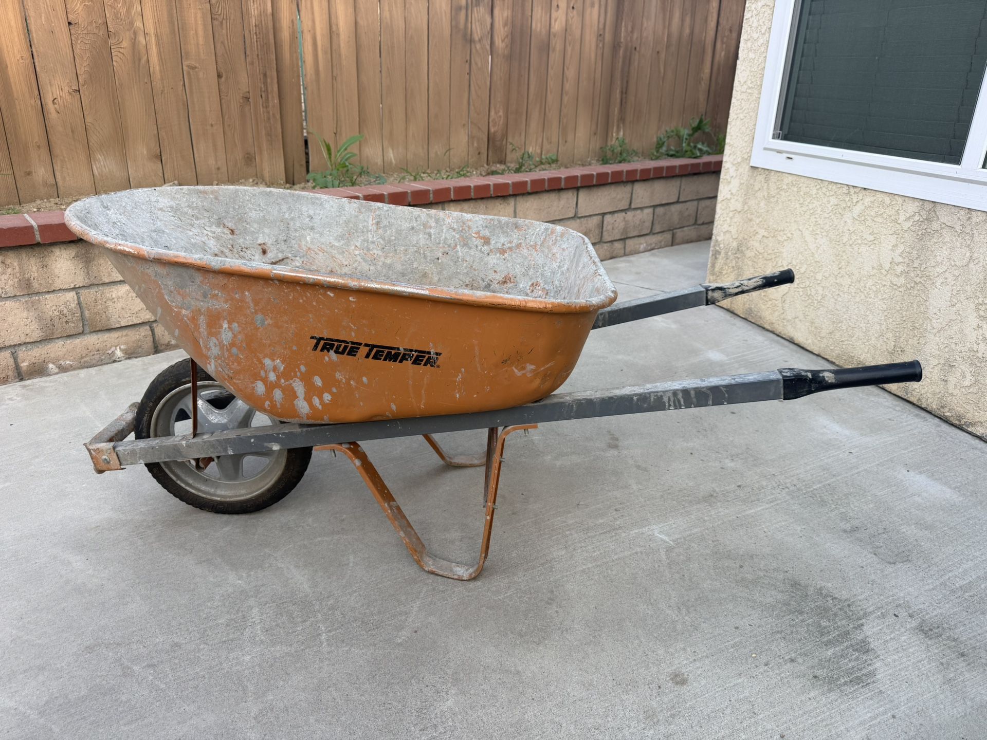 Wheelbarrow