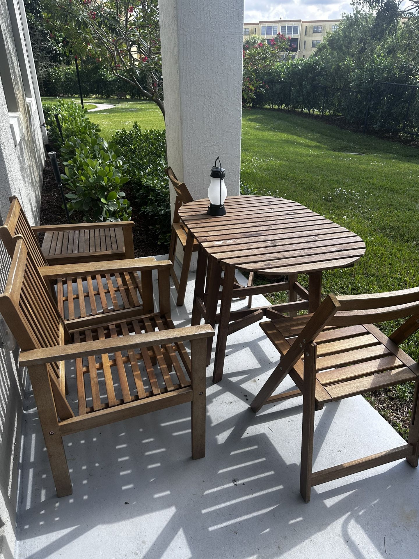 Outdoor Furniture Set