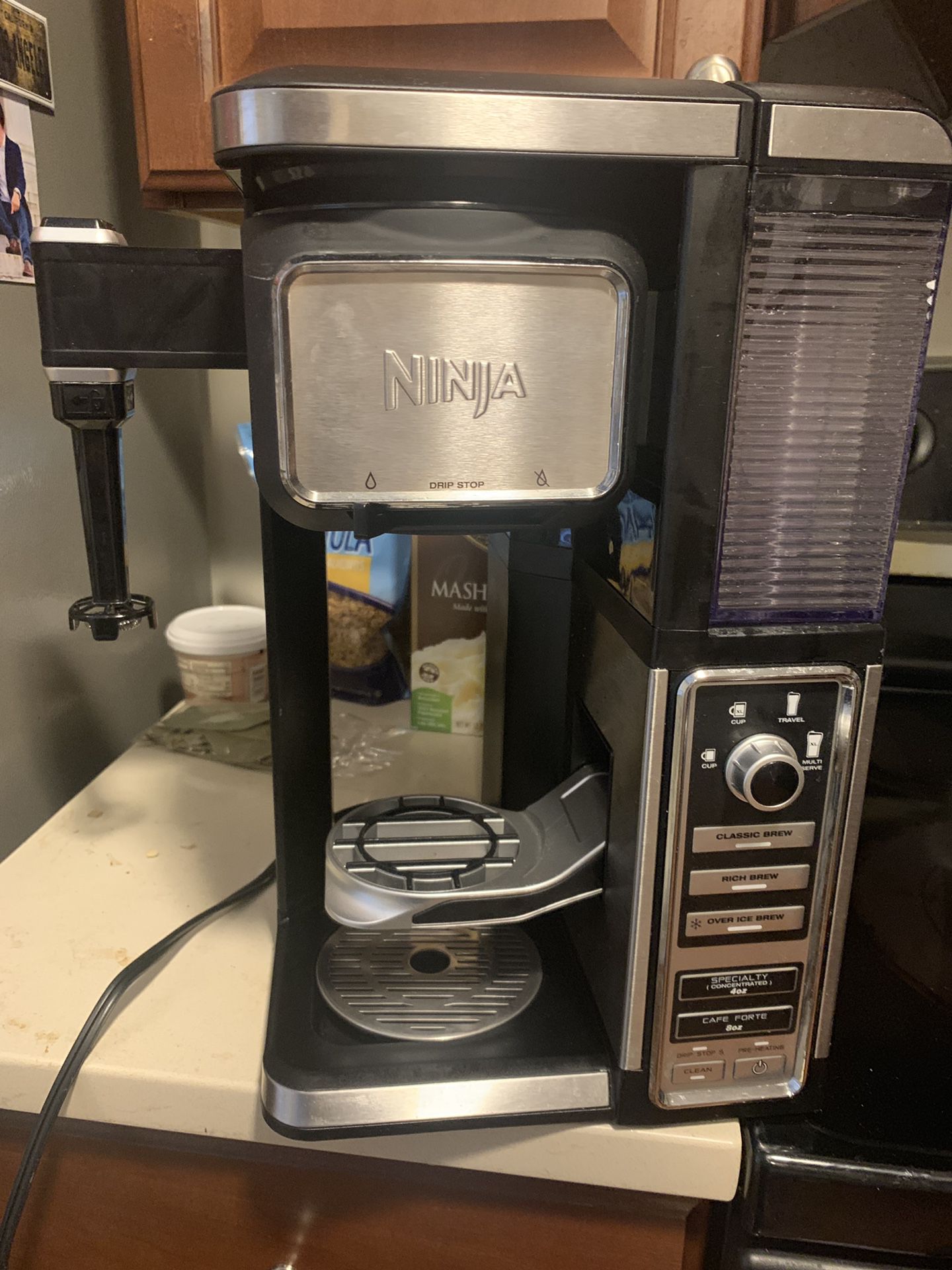 Ninja coffee maker with frother