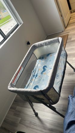 Baby Bassinet with Ocean Print Sheet