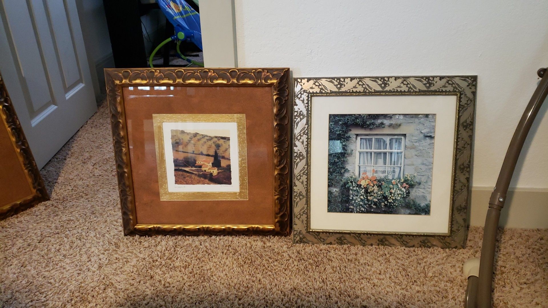 Decorative frames! Very nice frames!