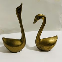 Vtg MCM Solid Brsss Swans 