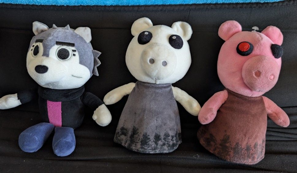 Piggy Plushie Bundle