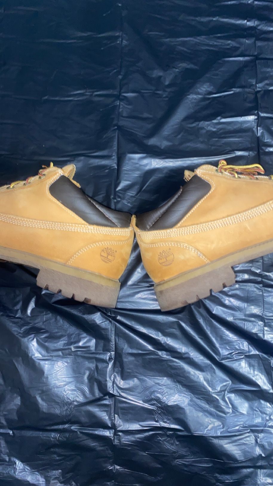TIMBERLAND WATERPROOF LOWCUT BOOTS