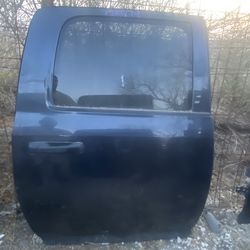 09-18 Bluish Ram 19-24 Ram Classic Crew Passenger Rear Door OEM MKD74