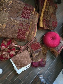 Queen set