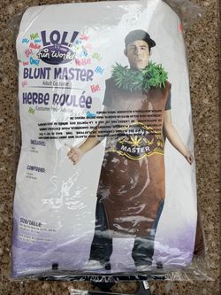 Costume