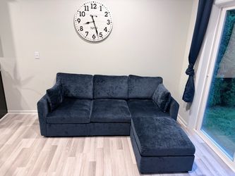 Couch & Ottoman