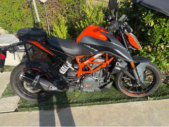 KTM 390 Duke
