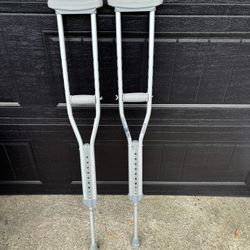 Crutches 