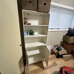 Shelf/ Cabinet 