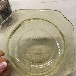 Indiana glass company yellow