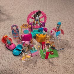 5 Chelsea Dolls And Accessories 