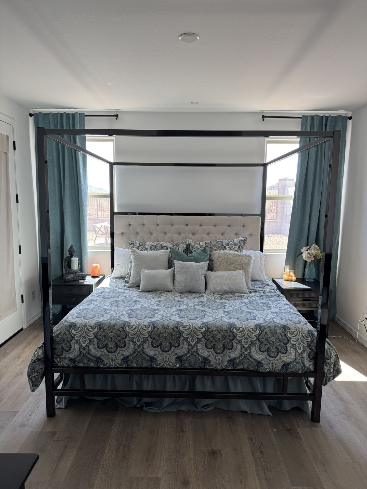 King Size Canopy Beige Tufted Mirrored Bed For Sale $600