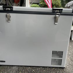 Whynter 85 Quart Portable Fridge/Freezer