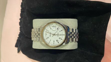 Bulova Super Seville date watch