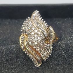 gold and diamond ring 