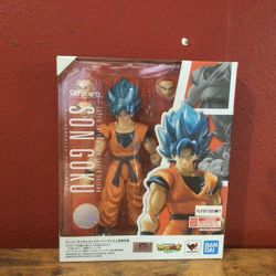 Sh Figuarts Blue Super Saiyan God SonGoku Right Arm Is Broken 