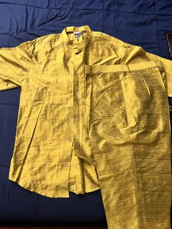INTERNATIONAL MALE 3 set gold suit