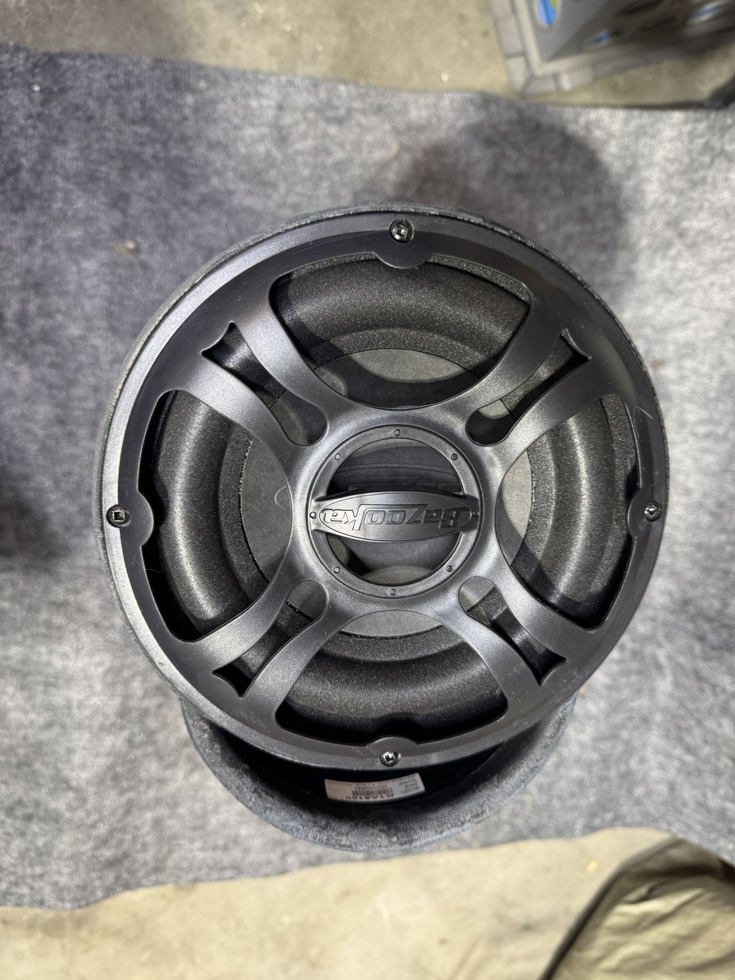 Bazooka Tube Model BTA8100