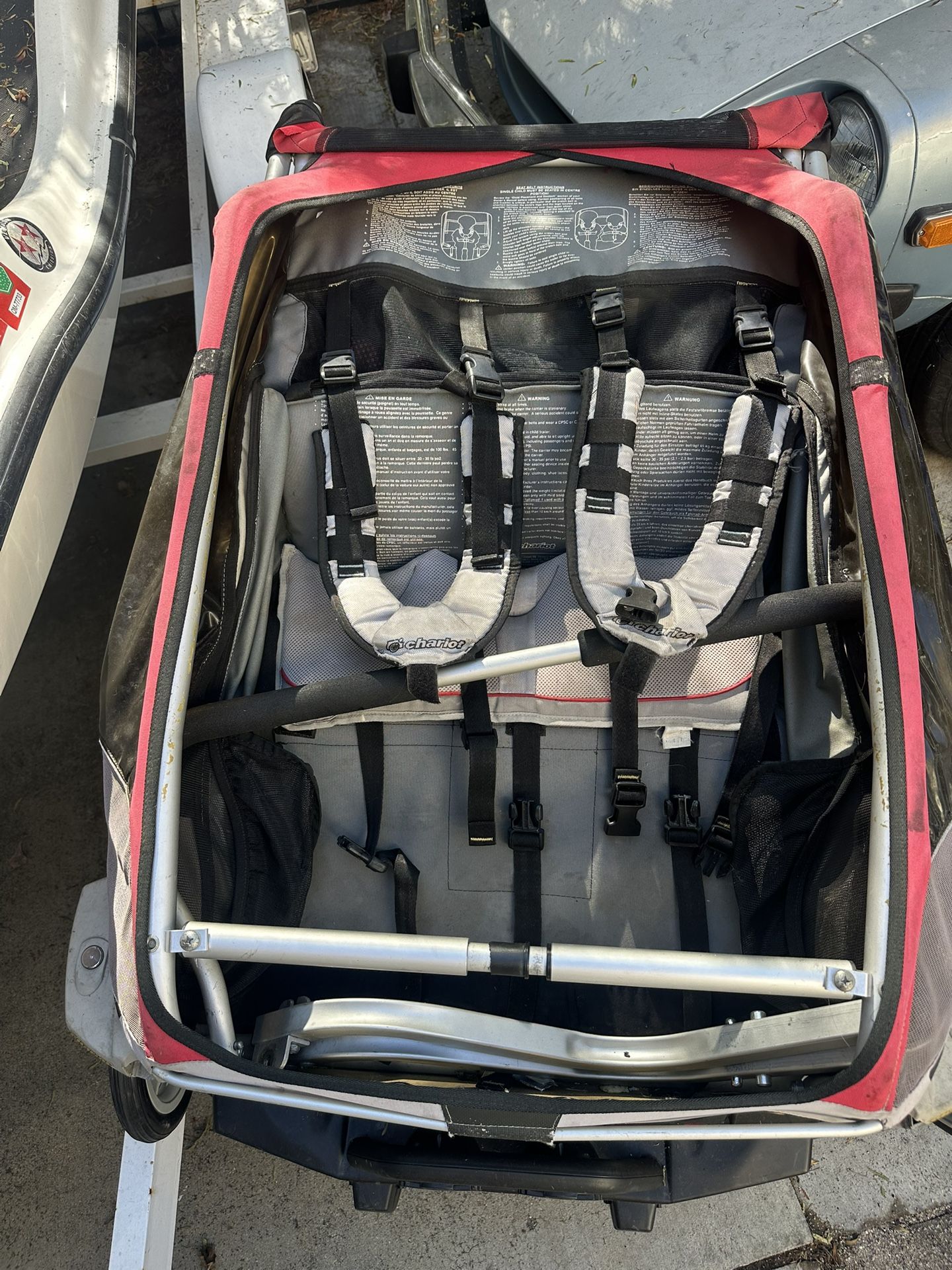 Thule Chariot Cougar 2 Stroller With Jogging 