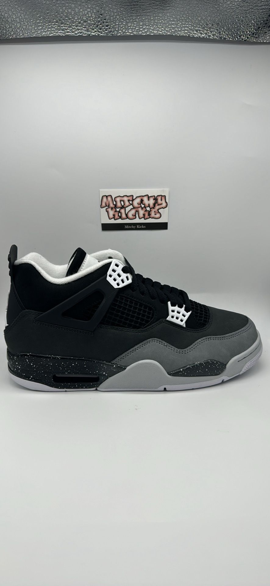 Jordan 4 Retro Fear (2024)
