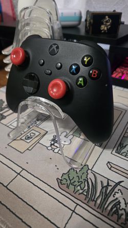 8 Controller Stands (CONTROLLER NOT INCLUDED)