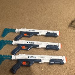 Toy Guns 