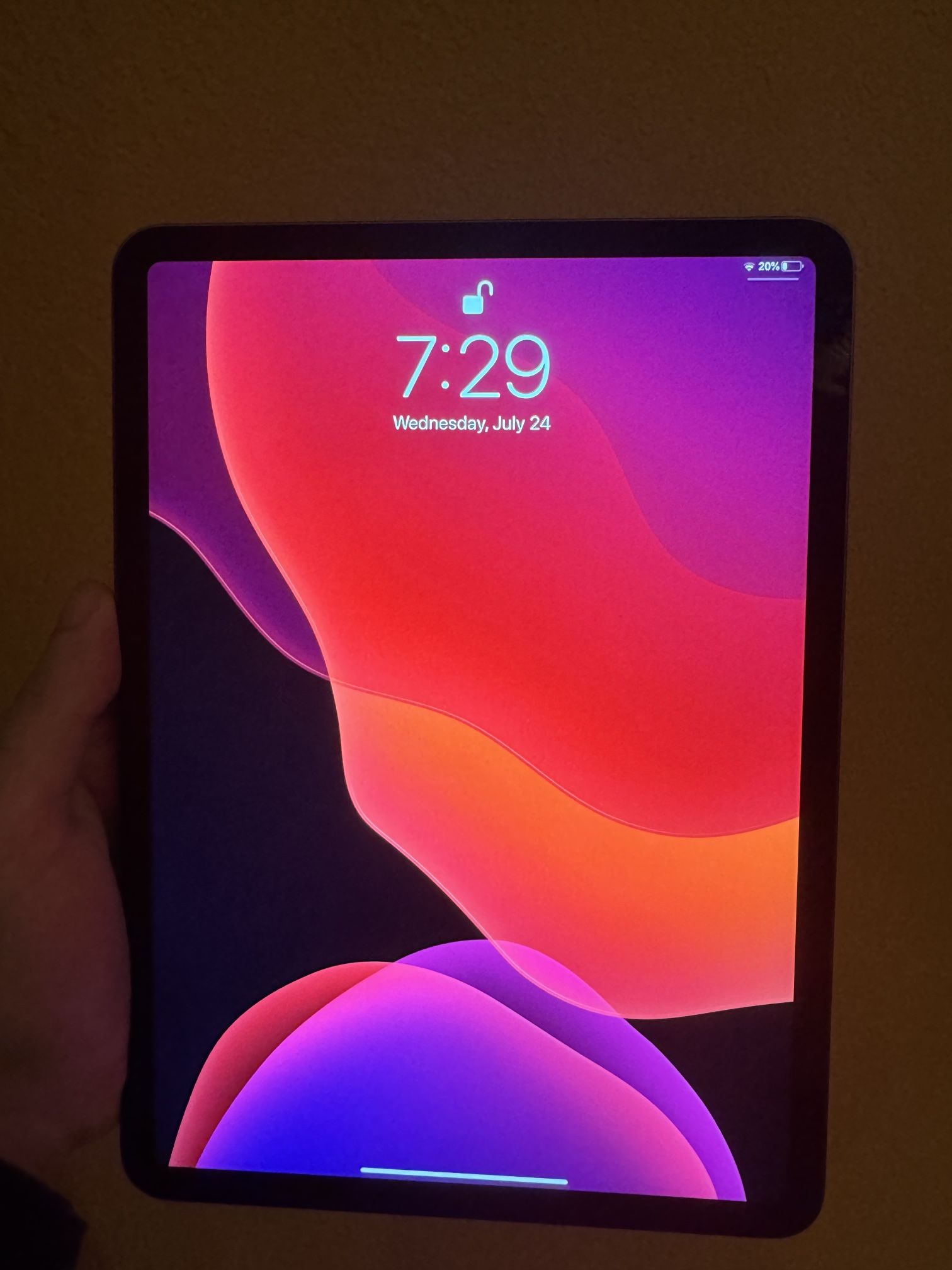 iPad Pro 11 Inch 2nd Generation 2020 BASICALLY NEW