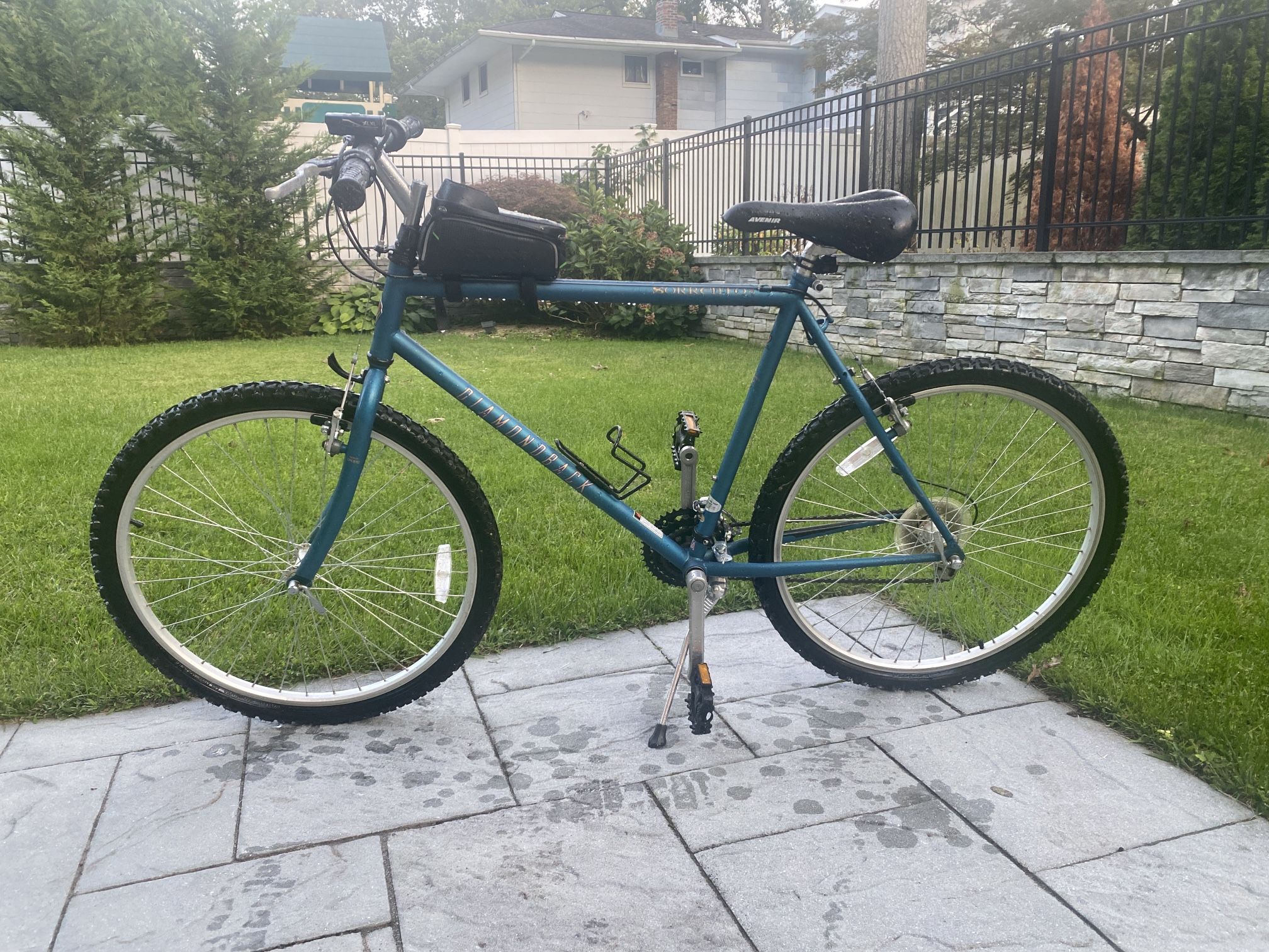 1998 Diamondback Hybrid Street/Trail Bike