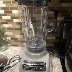 Kitchen Aid Blender 