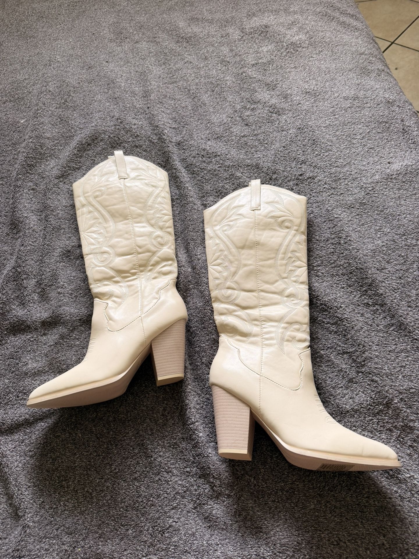 Women’s Boots
